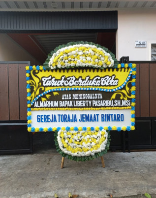 Papan Bunga Duka di Lingga